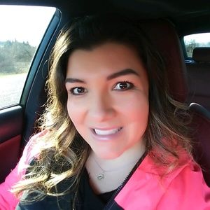 Meet your Posher, Randi